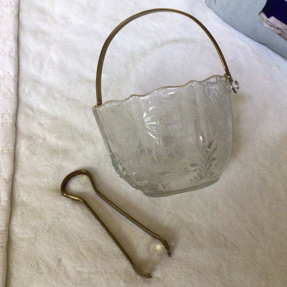 fostoria Other - VTG FOSTORIA BAROQUE ETCHED GLASS ICE BUCKET WITH HANDLE &TONGS